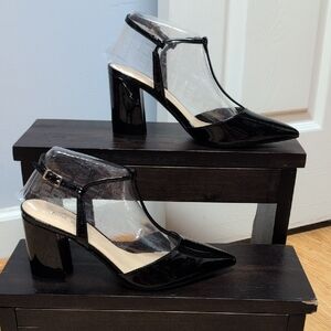 Nine West Cinea Faux Black Patent Block Heel T-Strap Size 8.5M NEW